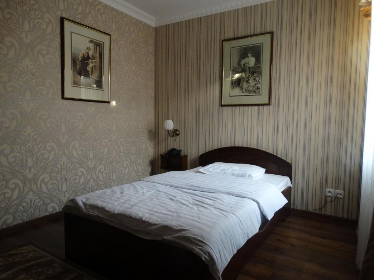 Hotel Papillon Taškent Exteriér fotografie