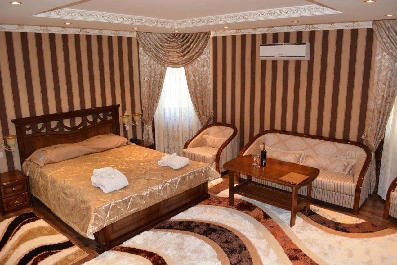Hotel Papillon Taškent Exteriér fotografie