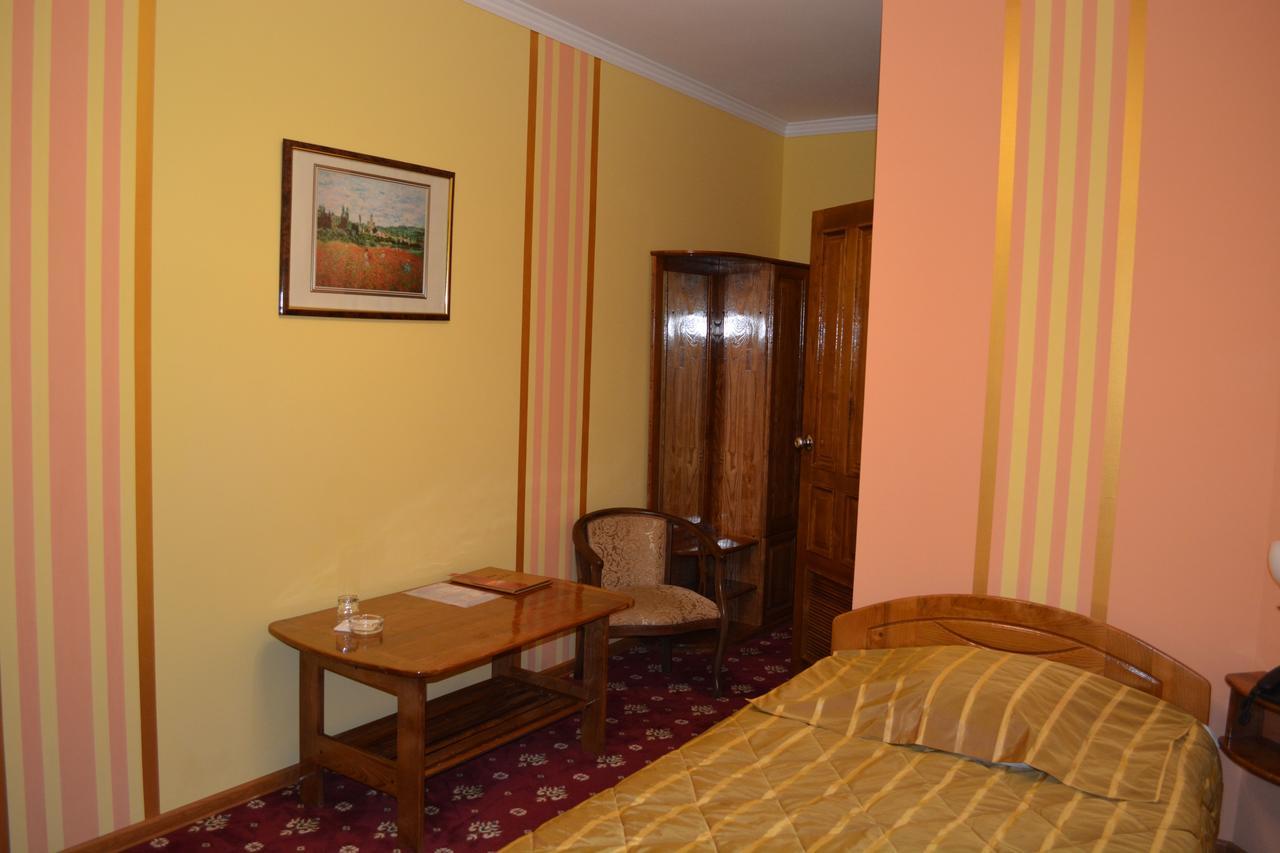 Hotel Papillon Taškent Exteriér fotografie